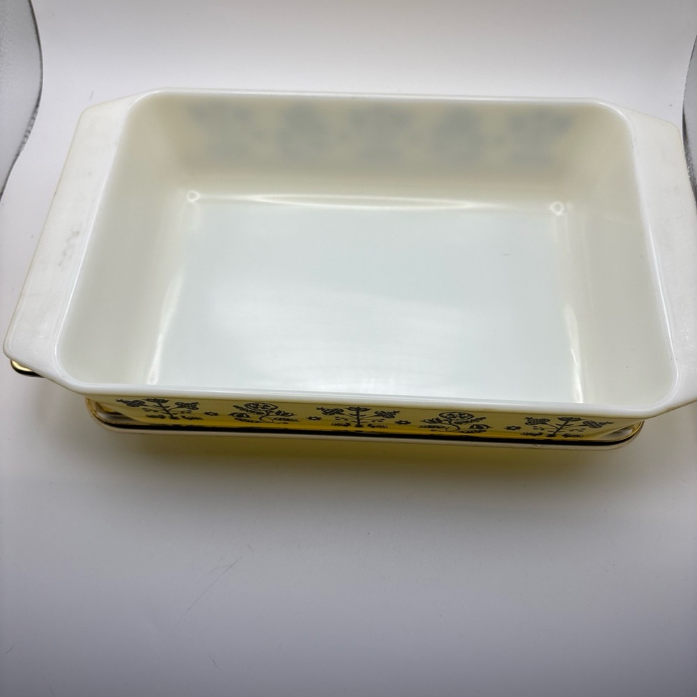 Pyrex promotional Needlepoint Embroidery Design - Picture 7 of 16